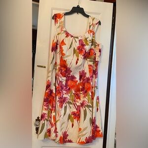 Dress Barn Floral 20W Dress - 22”W x 40”L - NWT